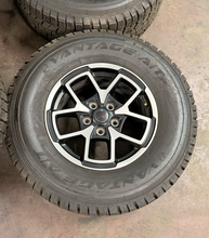 Load image into Gallery viewer, Set of 4 Used '19-'26 Jeep Gladiator Black &amp; Machined Rims 285/70R17 AT Tires LT
