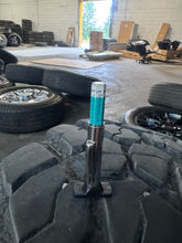 Load image into Gallery viewer, OEM '20-'26 Jeep Gladiator Wrangler 17" Used Wheels 255/75R17 BFGoodrich M/T LT
