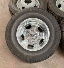 Load image into Gallery viewer, Set of Six '05-'26 Ford F-350 Dually 17" Rims 245/75R17 Michelin LTX MS2 Tires
