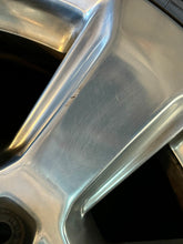 Load image into Gallery viewer, Used Set of 4 20&quot; &#39;05-&#39;24 Ford F250 F350 Polished Rims 275/65R20 Continental LT
