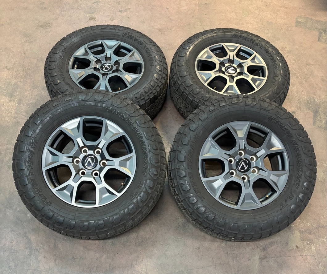 Set of 4 Used '24-'25 Lexus GX550 Overtrail+ Wheels 265/70R18 Toyo AT3 Tires LT