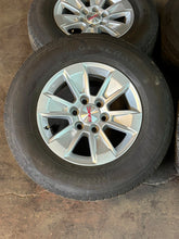 Load image into Gallery viewer, Set of 4 Used &#39;00-&#39;25 GMC Sierra 1500 OEM 5908 Wheels 255/70R17 General Tires LT
