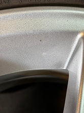 Load image into Gallery viewer, Set of 4 Used &#39;00-&#39;25 GMC Sierra 1500 OEM 5908 Wheels 255/70R17 General Tires LT
