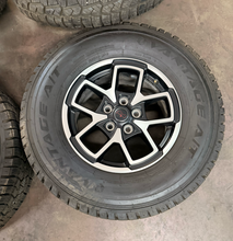 Load image into Gallery viewer, Set of 4 Used '19-'26 Jeep Gladiator Black &amp; Machined Rims 285/70R17 AT Tires LT
