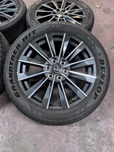 Load image into Gallery viewer, 22" '24-'26 Lexus GX550 Premuim+ OEM Lightly Used Rims 265/50R22 Dunlop Tires LT
