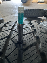 Load image into Gallery viewer, OEM '21-'26 Ford Bronco 18" Black &amp; Machined Wheels 255/70R18 Bridgestone A/T LT
