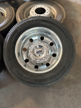 Load image into Gallery viewer, Set of x6 Used OEM '05-'26 Ford F450 F550 ALCOA Wheels on 225/70R19.5 Tires LT
