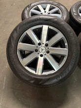Load image into Gallery viewer, Used Set of 4 OEM '18-'23 Mercedes-Benz G-Class Grey Machined Rims on 275/55R19
