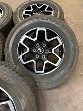 Load image into Gallery viewer, Set of 5 Used 18" '21-'26 Ford Bronco OEM Wheels on 255/70R18 Bridgestone AT LT

