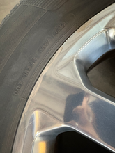 Load image into Gallery viewer, OEM '05-'26 RAM 2500 20" Polished Used Wheels on 285/60R20 Michelin Defender LT
