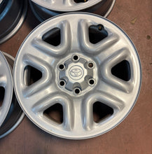 Load image into Gallery viewer, Set of 4 OEM Takeoff 18x7.5 '22-'26 Toyota Tundra Steel Wheels 42601-0C070 75275
