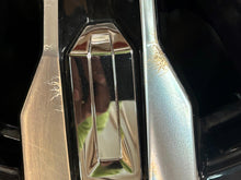 Load image into Gallery viewer, Set of x4 Used OEM GM &#39;11-&#39;25 GMC Sierra 2500 3500 Denali Ultimate Wheels LT
