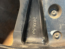 Load image into Gallery viewer, Set of x4 Used OEM GM &#39;11-&#39;25 GMC Sierra 2500 3500 Denali Ultimate Wheels LT
