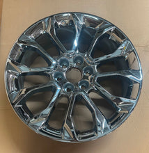 Load image into Gallery viewer, Single OEM GM 22x9 Chrome '25-'26 Yukon Chevy Suburban Tahoe SSI Wheel 84802385
