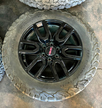 Load image into Gallery viewer, Set of 4 OEM 20&quot; &#39;00-&#39;24 GMC Sierra 1500 Elevation Rims 275/60R20 BFGoodrich AT
