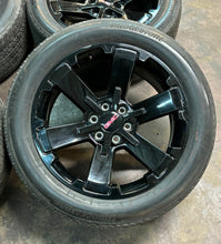 Load image into Gallery viewer, Set of 4 OEM Used 22&quot; &#39;00-&#39;18 GMC Sierra 1500 &amp; Yukon Rims on 275/50R22 Tires LT
