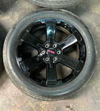 Load image into Gallery viewer, Set of 4 OEM Used 22&quot; &#39;00-&#39;18 GMC Sierra 1500 &amp; Yukon Rims on 275/50R22 Tires LT
