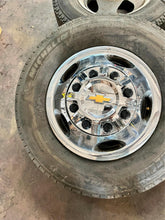 Load image into Gallery viewer, Set of Used &#39;11-&#39;24 Chevrolet 3500 Dually 17&quot; Steel Rims 235/80R17 Michelin LT
