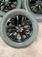 Load image into Gallery viewer, Set of Five Used OEM 20&quot; Black &#39;07-&#39;25 Jeep Wrangler Gladiator Rims 275/55R20 LT
