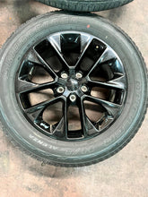 Load image into Gallery viewer, Set of Five Used OEM 20&quot; Black &#39;07-&#39;25 Jeep Wrangler Gladiator Rims 275/55R20 LT
