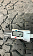 Load image into Gallery viewer, Set of Used 20&quot; &#39;11-&#39;25 GMC 2500 3500 Denali Ultimate Wheels 275/65R20 Tires LT
