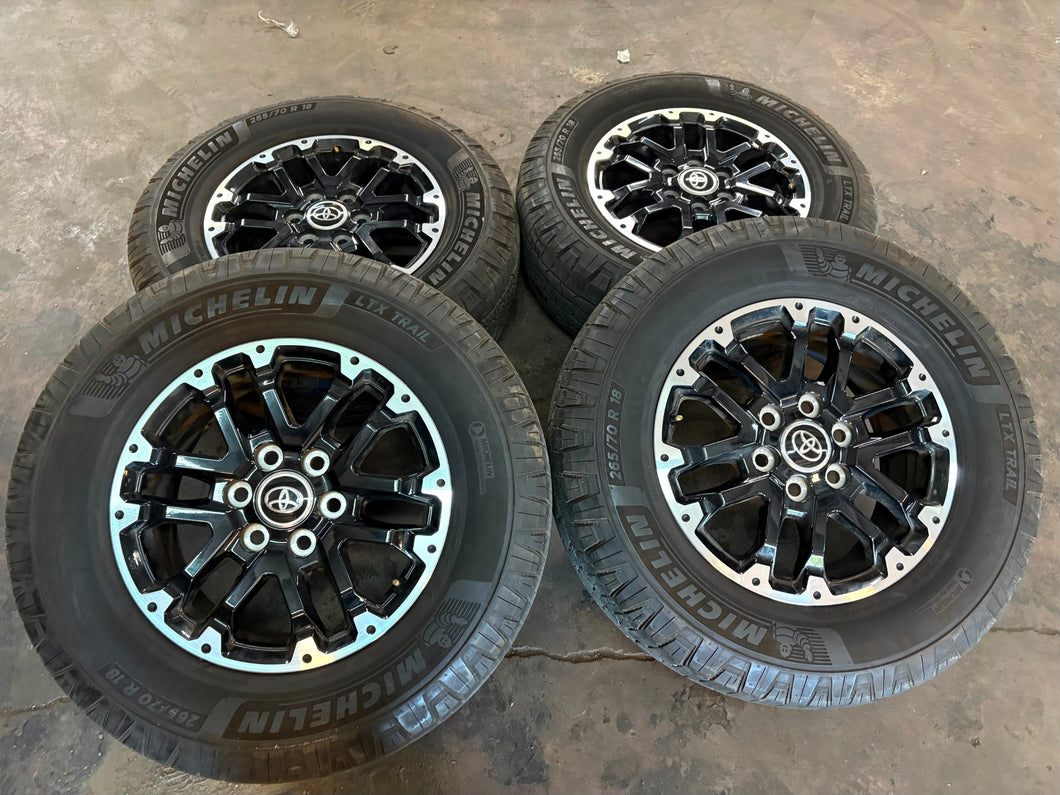 Set of Used OEM Takeoff '22-'25 Toyota Tundra 18