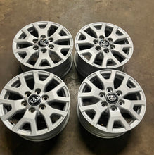 Load image into Gallery viewer, Set of x4 New OE Takeoff 17&quot; &#39;24-&#39;25 Toyota Tacoma Silver Wheels Free Ship LT
