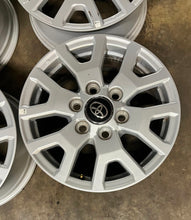 Load image into Gallery viewer, Set of x4 New OE Takeoff 17&quot; &#39;24-&#39;25 Toyota Tacoma Silver Wheels Free Ship LT
