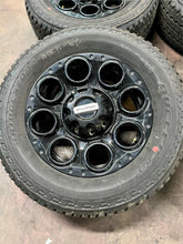 Load image into Gallery viewer, Set of 4 Used OEM 20&quot; &#39;05-&#39;25 Ford F250 F350 Black Rims 275/65R20 Bridgestone LT
