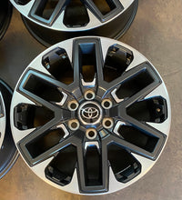 Load image into Gallery viewer, Set of 4 OEM Takeoff &#39;22-&#39;25 Toyota Tundra 20&quot; Charcoal Polished Wheels 75276 LT
