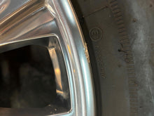 Load image into Gallery viewer, Set of 4 OEM 20&quot; Polished &#39;00-&#39;25 GMC Sierra 1500 Rims 275/60R20 Bridgestone LT
