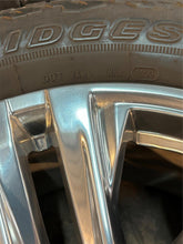 Load image into Gallery viewer, Set of 4 OEM 20&quot; Polished &#39;00-&#39;25 GMC Sierra 1500 Rims 275/60R20 Bridgestone LT
