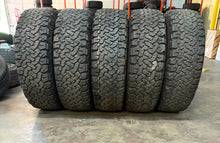 Load image into Gallery viewer, Set of Used 17&quot; &#39;21-&#39;25 Ford Bronco OEM Wheels on 285/70R17 BFGoodrich TAKO2 LT
