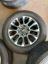 Load image into Gallery viewer, Set of 4 Used 20&quot; &#39;22-&#39;25 Toyota Tundra 75277 Wheels on 265/60R20 Bridgestone LT
