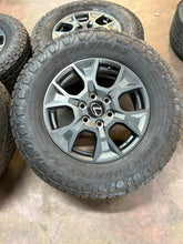 Load image into Gallery viewer, Set of 4 Used &#39;24-&#39;25 Lexus GX550 Overtrail+ Wheels 265/70R18 Toyo AT3 Tires LT
