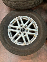 Load image into Gallery viewer, Set of 4 Used Takeoff &#39;22-&#39;25 Toyota Tundra 18&quot; Wheels 265/70R18 Bridgestone LT
