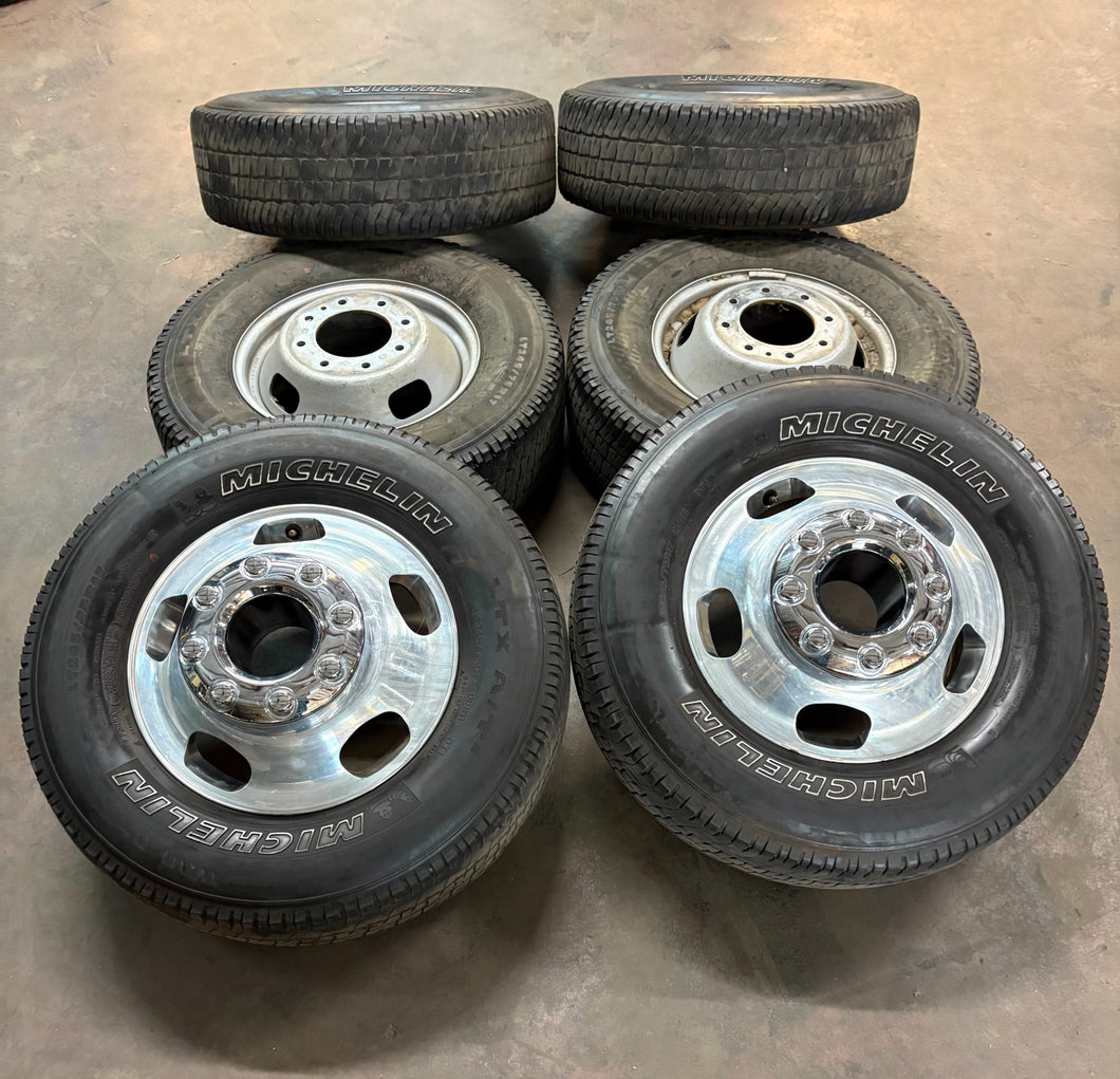 Set of Used OEM '05-'25 Ford F-350 Dually 17