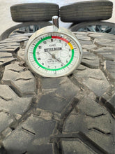 Load image into Gallery viewer, Set of 4 Used &#39;11-&#39;25 GMC 2500 3500 Denali Ultimate 20&quot; Rims 275/65R20 Tires LT
