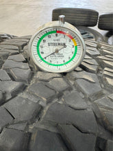 Load image into Gallery viewer, Set of 4 Used &#39;11-&#39;25 GMC 2500 3500 Denali Ultimate 20&quot; Rims 275/65R20 Tires LT
