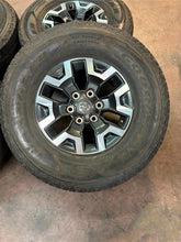 Load image into Gallery viewer, Set of 4 Used OEM &#39;05-&#39;23 Toyota Tacoma 75189 16&quot; Wheels Only Free Shipping LT
