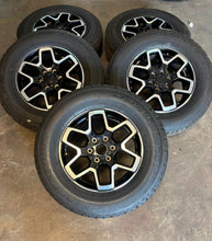 Load image into Gallery viewer, Set of 5 Lightly Used OEM &#39;21-&#39;25 Ford Bronco Black &amp; Milled Wheels 255/70R18 LT
