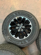 Load image into Gallery viewer, Set of 4 OEM Takeoff &#39;22-&#39;25 Toyota Tundra 18&quot; Rims Michelin 265/70R18 Tires LT
