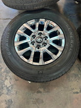 Load image into Gallery viewer, Set of 4 OEM Takeoff &#39;24-&#39;25 Toyota Tacoma Chrome 18&quot; Rims 265/65R18 General LT
