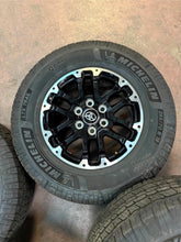 Load image into Gallery viewer, Set of 4 OEM Takeoff &#39;22-&#39;25 Toyota Tundra 18&quot; Rims Michelin 265/70R18 Tires LT
