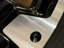 Load image into Gallery viewer, Set of 4 OEM Takeoff &#39;22-&#39;25 Toyota Tundra 18&quot; Rims Michelin 265/70R18 Tires LT
