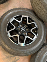 Load image into Gallery viewer, x5 Used OEM 18&quot; &#39;21-&#39;25 Ford Bronco Black &amp; Milled Wheels on 255/70R18 Tires LT
