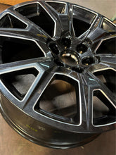 Load image into Gallery viewer, Single Used OEM 22x9 Aluminum Black &amp; Machined Rim &#39;22-&#39;24 Suburban Tahoe Yukon
