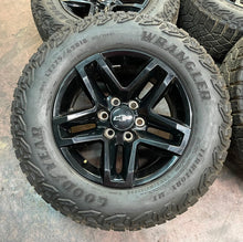 Load image into Gallery viewer, Set of 4 Used 18&quot; &#39;00-&#39;24 Silverado 1500 Suburban Rims 275/65R18 Territory MT LT
