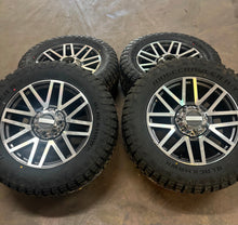Load image into Gallery viewer, Set of 4 &#39;05-&#39;25 Ford F-250 F-350 Gunmetal Machined Rims on 37/12.50R22 RT Tires
