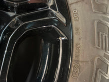 Load image into Gallery viewer, Set of 4 Used OEM &#39;05-&#39;25 Ford F250 F350 Black Rims 275/70R18 Bridgestone AT LT
